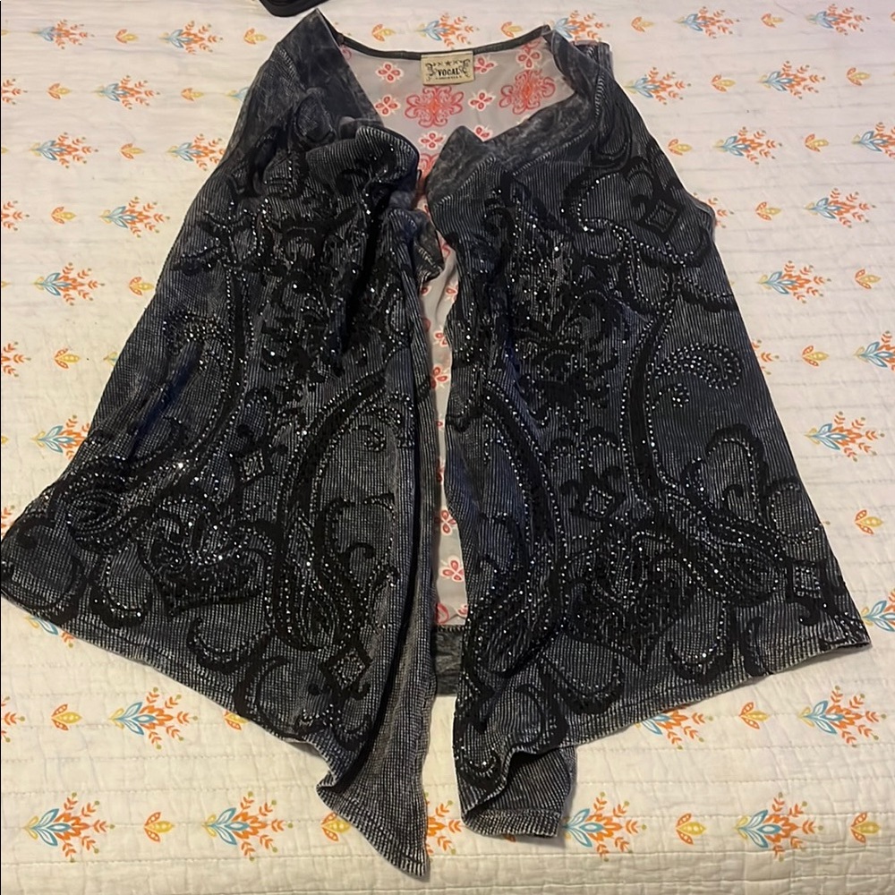 Vocal Black and Gray Lace Vest with Intricate Patterns